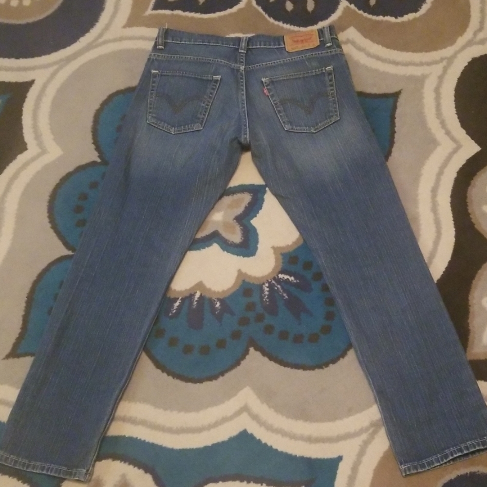 Levi's